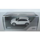 AUDI Q5, ибис белый, iScale