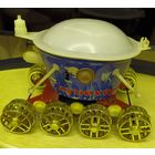 Советская игрушка "Луноход"