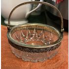 Сахарница с ручкой , серебро , хрусталь