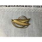 Брошь Листики клеймо Ecco R.G. Прокатное золото  Германия 60-е