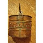 Котелок медный, небольшой, антуражный предмет. .