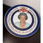 Коллекционная  памятная тарелка, посвящённая Золотому юбилею (50-летию) (Golden Jubilee) правления  королевы Елизаветы II (Queen Elizabeth II).