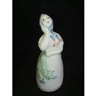 СТАТУЭТКА 'ДЕВУШКА СО ЛЬНОМ " Минск.