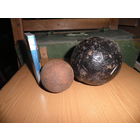 Ядра пушечные 2 шт..война 1812 г.С рубля.