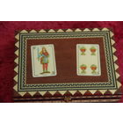 Шкатулка с двумя наборами сувенирных карт ( 12 см х 10,5 см , высота 4 см )