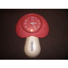 Часы настенные Грибок Маяк-Кварц с градусником СССР.С рубля.