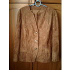 Костюм 46-48 размер.