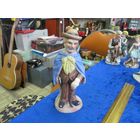 Старик с тростью. Бисквит, 19 см.