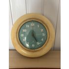 Настенные часы янтарь