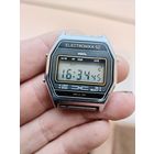 Часы электроника 52 с доками и коробкой