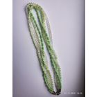 Бусы сатиновое стекло зеленые