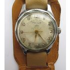 Все лоты с рубля.Часы Россия,ПЧЗ,СССР,тикают