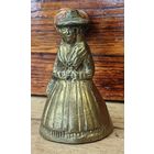 Бронзовый колокольчик в виде барышни, без язычка