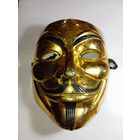 Карнавальная маска Гая Фокса (также известная как маска Анонимуса или Вендетта).