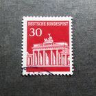 Марка Германия 1966 год. Бранденбургские ворота