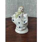 Статуэтка фарфоровая плясунья.