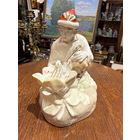 "Царевна-лягушка", Минский ФФЗ. 1957-1965г.г. Автор А.Коврижкин. высота 14,3 см.