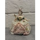 Статуэтка Дама с веером. Кружевной фарфор. Распродажа коллекции!!!