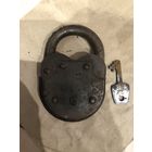 Замок навесной старинный