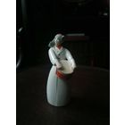 Фарфоровая фгурка