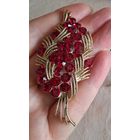 Винтажная американская брошь.