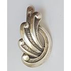 Серьга серебро,  проба, клеймо 2хю. Размер 1,9 см на 1,1 см. Вес 2,5 гр. Одна штука