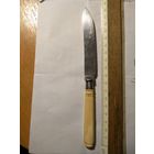 Красивый старый столовый нож. Кость, серебро, посеребрение.