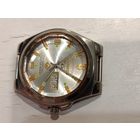 Часы на батарейке. Идут. Состояние оцениваете сами по фото.