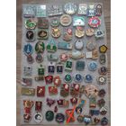 Значки на выбор, распродажа коллекции.