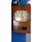 ЧАСЫ НАСТЕННЫЕ ЯНТАРЬ  СОСТОЯНИЕ !!!  НА ХОДУ.  Распродажа Коллекции !!! .Экспресс  Аукцион  НЕ С 1 Рубля 3 ДНЯ  .Много лотов в продаже .
