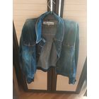 Джуд,джинсовая куртка