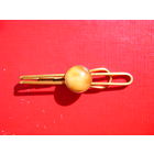 Бронзовая позолоченный зажим с натуральным камнем.Из СССР.