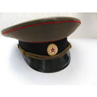 Фуражка офицерская ВС СССР. размер 54. Омское ПШО "Большевичка". 1981 г.
