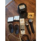 Электросчётчик, микрофоны, динамики, выключатели, розетка,телефон