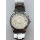 Все лоты с 1р.Редкие Ориент часы тикают