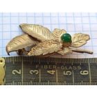 Брошь винтажная. Чехия ювелирное стекло.