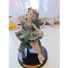 Статуэтка,балеринка.