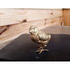 Птичка с червячком           клеимо geschutzt