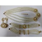 Набор винтажный жемчужный. Колье-чокер, браслеты, клипсы, брошка