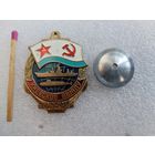 Знак. Киевское ВВМПУ, 1967-1987. Политическое Училище. тяжёлый, винт