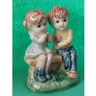 Статуэтка. Дети