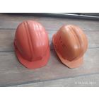 Каска строительная две