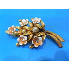 Старая брошь.