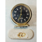 Часы-будильник нерабочие на запчасти