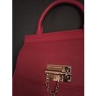 Красная сумочка