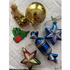 Лот елочных игрушек.