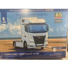 Сборная модель КАМАЗ-54901 (AVD)