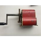 Динамо-машинка для зарядки полевого телефона Вермахта. 1938 г. Клеймо приёмки. Stocheru.Co. Leipzig Вес 1.5 кг. 4500