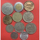 11 разных монет из 11 стран - 5