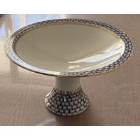 Фруктовница . Кобальтовая сетка , фарфор , золочение . ЛФЗ